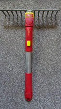 wolf tool hand rake with handle