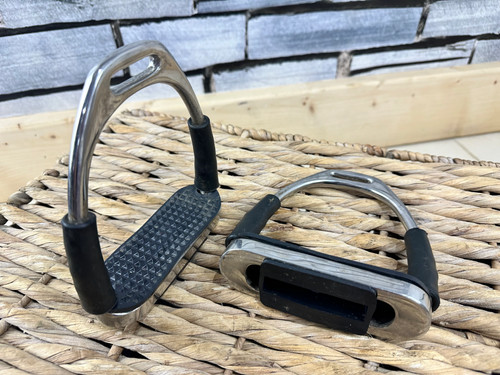Flexi stirrup irons - stirrup,