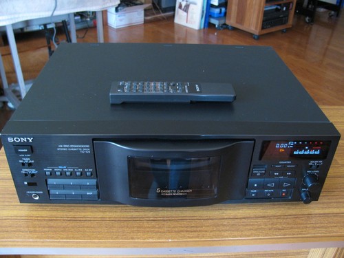 Sony cassette changer - 5,