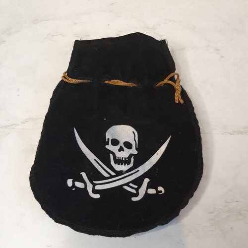 X12 pirates the caribbean - pirates,