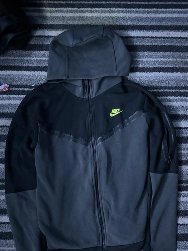 Nike tech fleece - men’s,, size