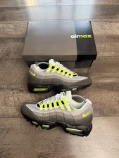 Nike Air Max 95. Dark