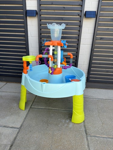 Little tikes fountain factory - little,