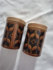  RETRO / VINTAGE  Hornsea Pottery Heirloom Brown Salt and Pepper Set Vintage
