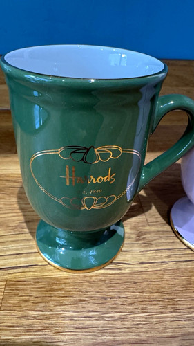Harrods green ceramic pedestal - ceramic,