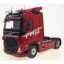Solido 1:24 Scale Volvo Trucks