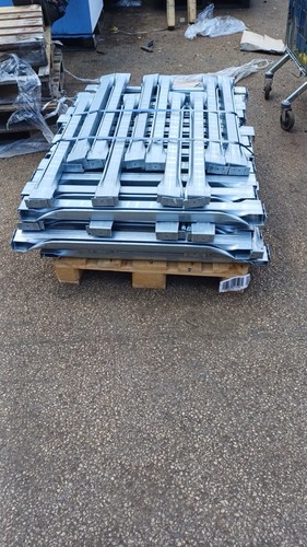 Pallet support bars 900mm - pallet,