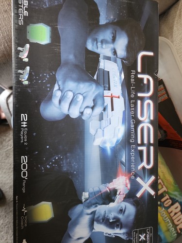 Laser two players - x,