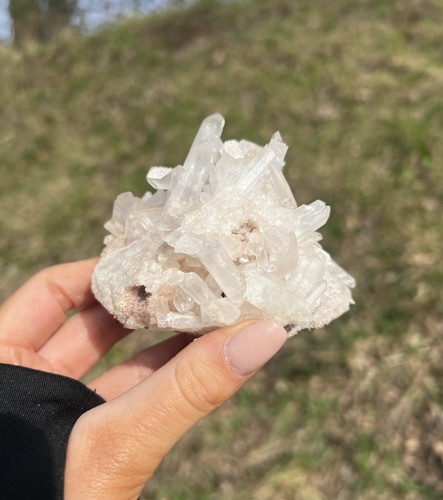 Clear quartz cluster - clear,