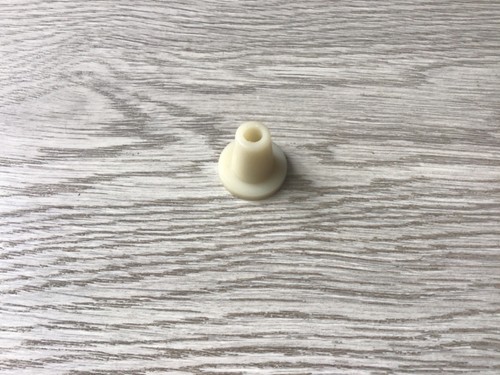 Ball valve seating - , cone