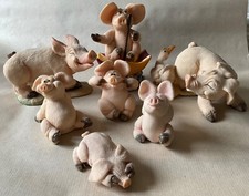 COLLECTION OF PIGGIN -