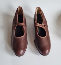 Original 1930s 1930s Brown Leather Art Deco Flapper  Shoes  NOS