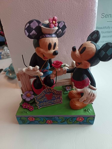 Disney traditions mickey - traditions,