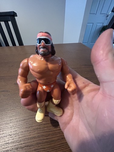 Hasbro wwf macho man - hasbro,