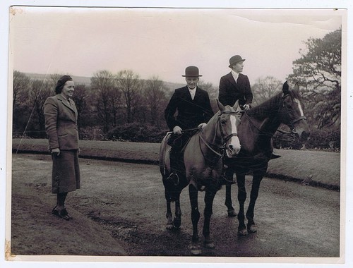 Huntsmen horseback vintage - huntsmen,