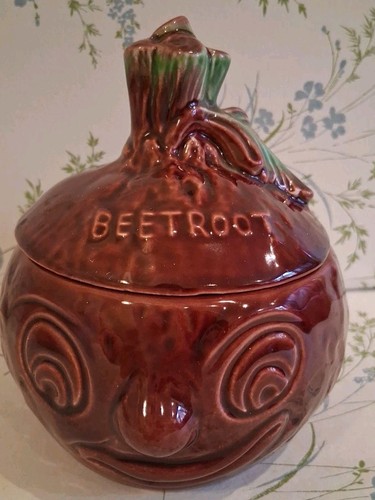 Sylvac smiling happy beetroot - happy,