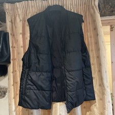 Zara Men’s Lightly Puffer Gilet L