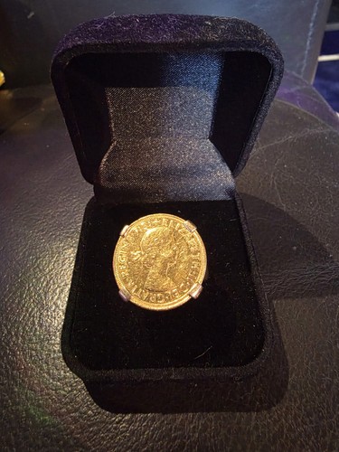 22ct full sovereign coin ring - 22ct,