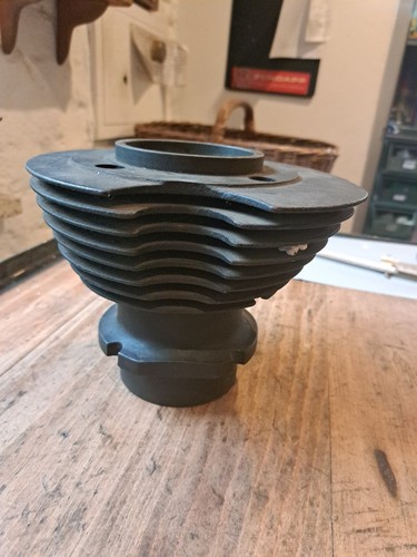 Norton cylinder - norton,