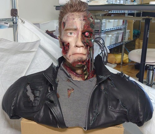 Terminator t850 life size - t3,