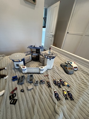 Playmobil police station - playmobil,