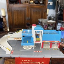 Vintage Micro Machines Galoob highway & Byways Service Center Playset-Used