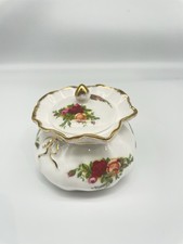 Vintage Royal Albert Old Country Roses Bone China Trinket Box with Lid