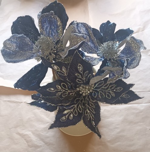 Blue artificial magnolia - blue,