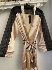 Lipsy London Luxurious Pink