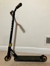Black and Gold SLAM Stunt Tricks Scooter for Skatepark and Tricks Kids