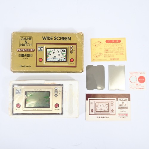 Nintendo game watch - &,