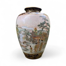 Satsuma pottery vase, Bijin, Kinkozan,  19th Century, Meiji Period.