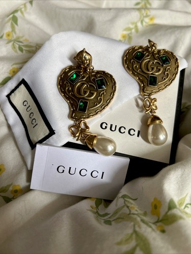 Gucci earrings used - gucci,