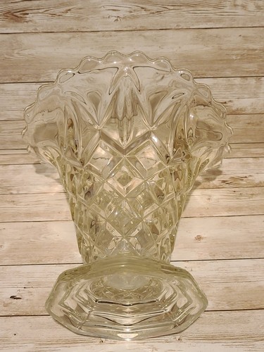Large vintage flared glass - large,