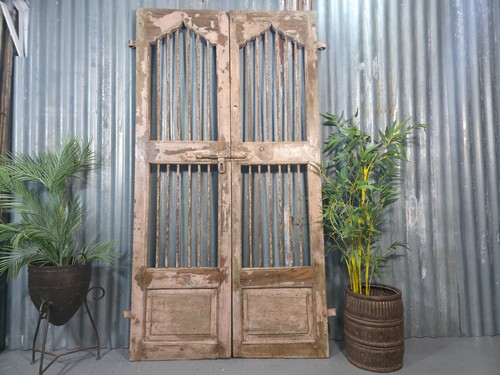 Pair vintage rustic - pair,
