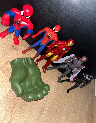 Avengers figures bundle with - figures, bundle,