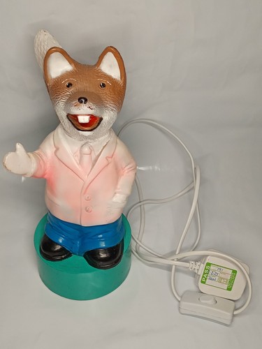 Basil brush night - brush, light