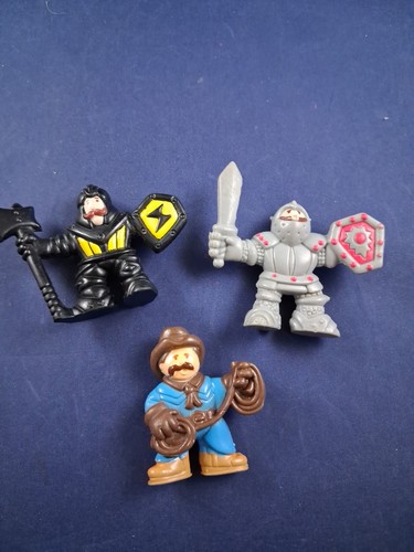 Lincoln logs vintage figures - logs,