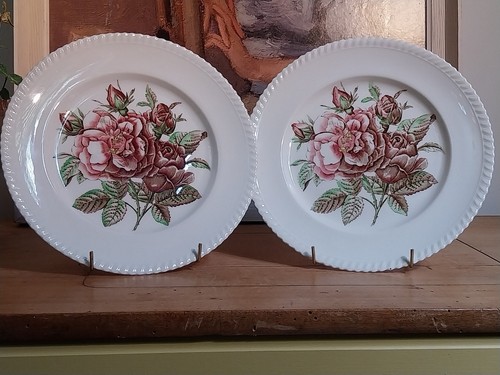 Pair vintage 1940s johnson - pair,