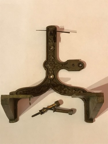 Vintage wall clock movement - vintage,