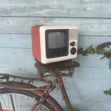 Vintage red jvc cube - red,