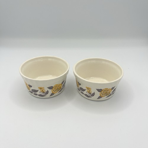 Crown devon ramekins - 2, yellow