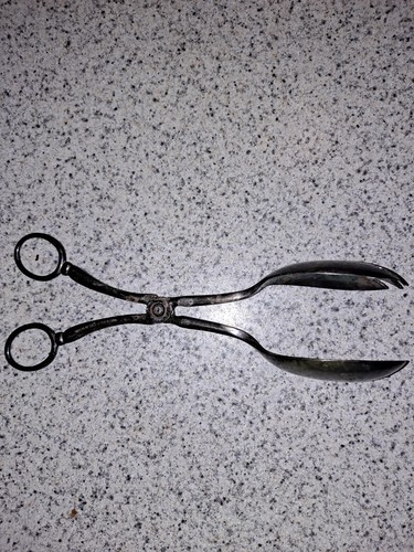 Ornate scissor salad - ornate, serving
