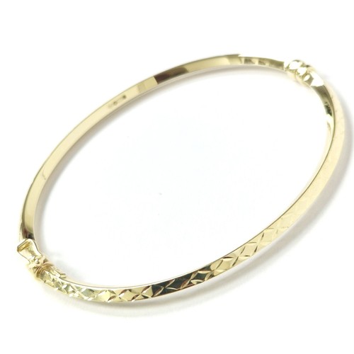 9ct gold bangle patterned - 9ct,