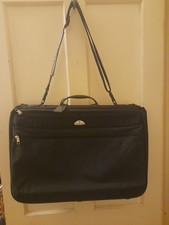 Samsonite black suit and - black,