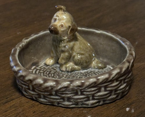 Vintage ceramic puppy - puppy, in