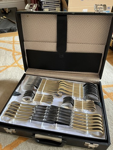Gold plated canteen cutlery - gold,