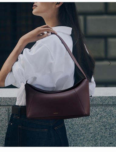 Cuyana forma shoulder - bag, in