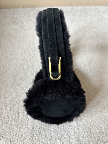 Ugg black fluffy - black,