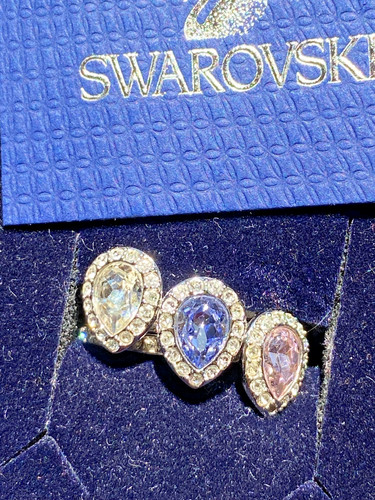 Silver swarovksi crystal ring - silver,